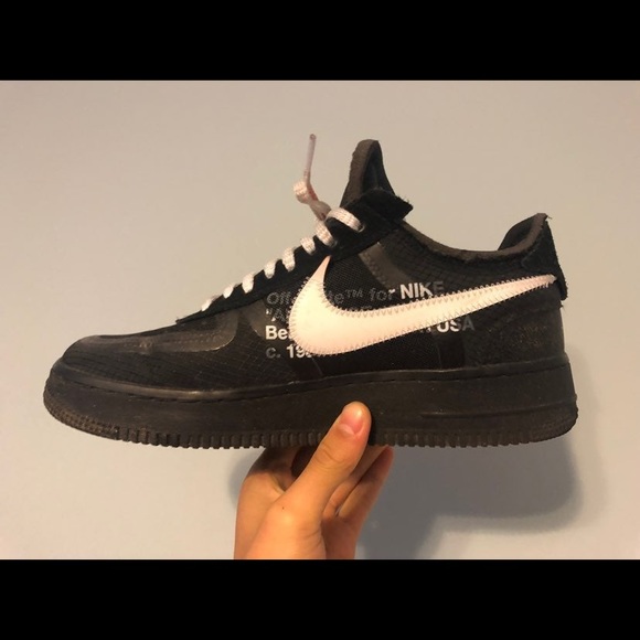 OFF-White Air Force 1 Black/White Size 8.5 - Picture 7 of 8